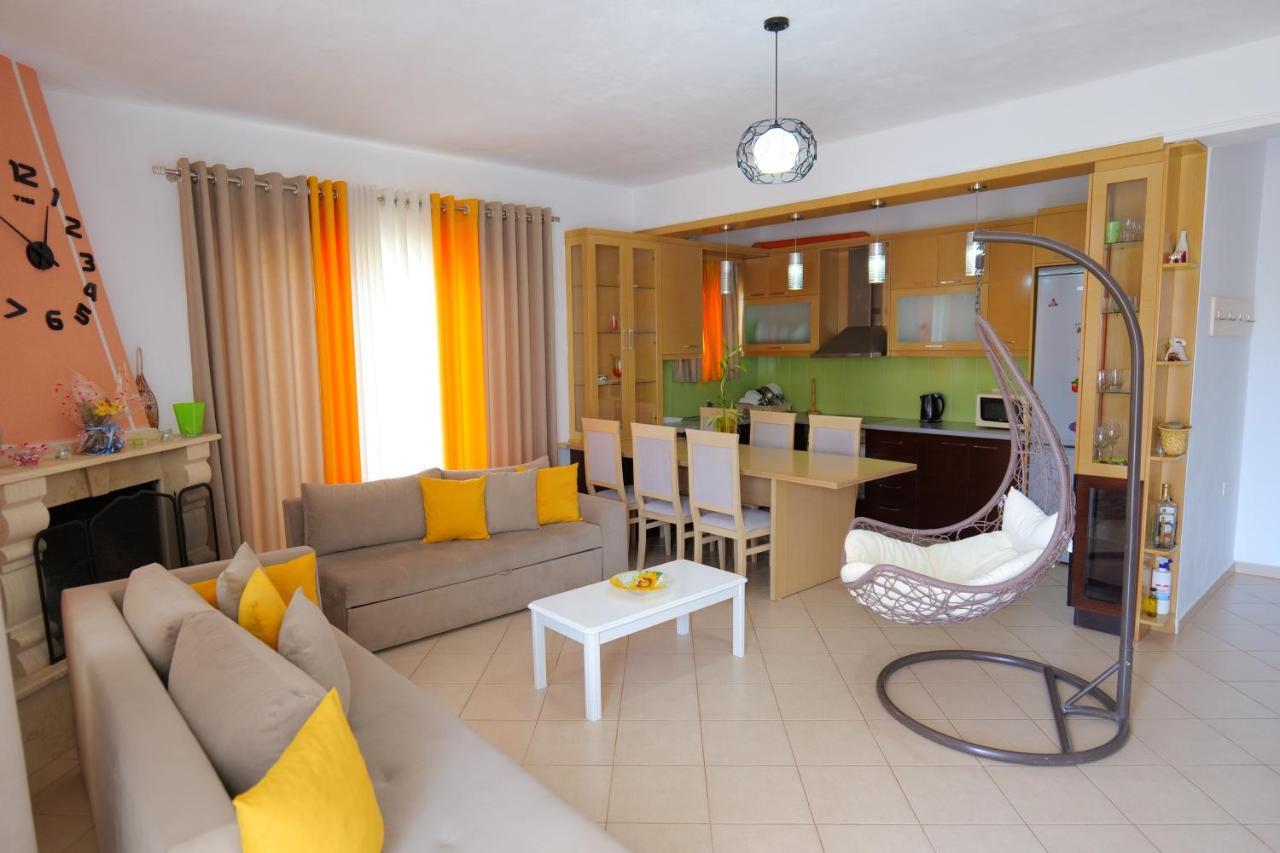 Vila Unique Aparthotel Ksamil Ngoại thất bức ảnh