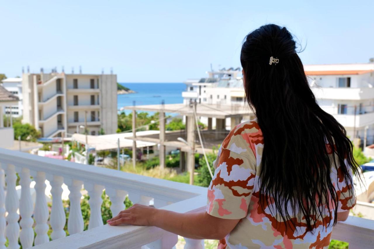 Vila Unique Aparthotel Ksamil Ngoại thất bức ảnh