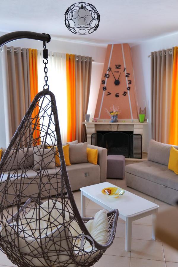 Vila Unique Aparthotel Ksamil Ngoại thất bức ảnh